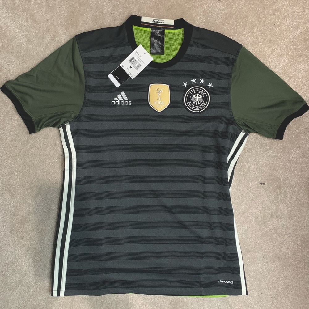NWT M MEN adidas Germany FIFA 2014 Soccer Jersey Deutschland Shirt *NEW*